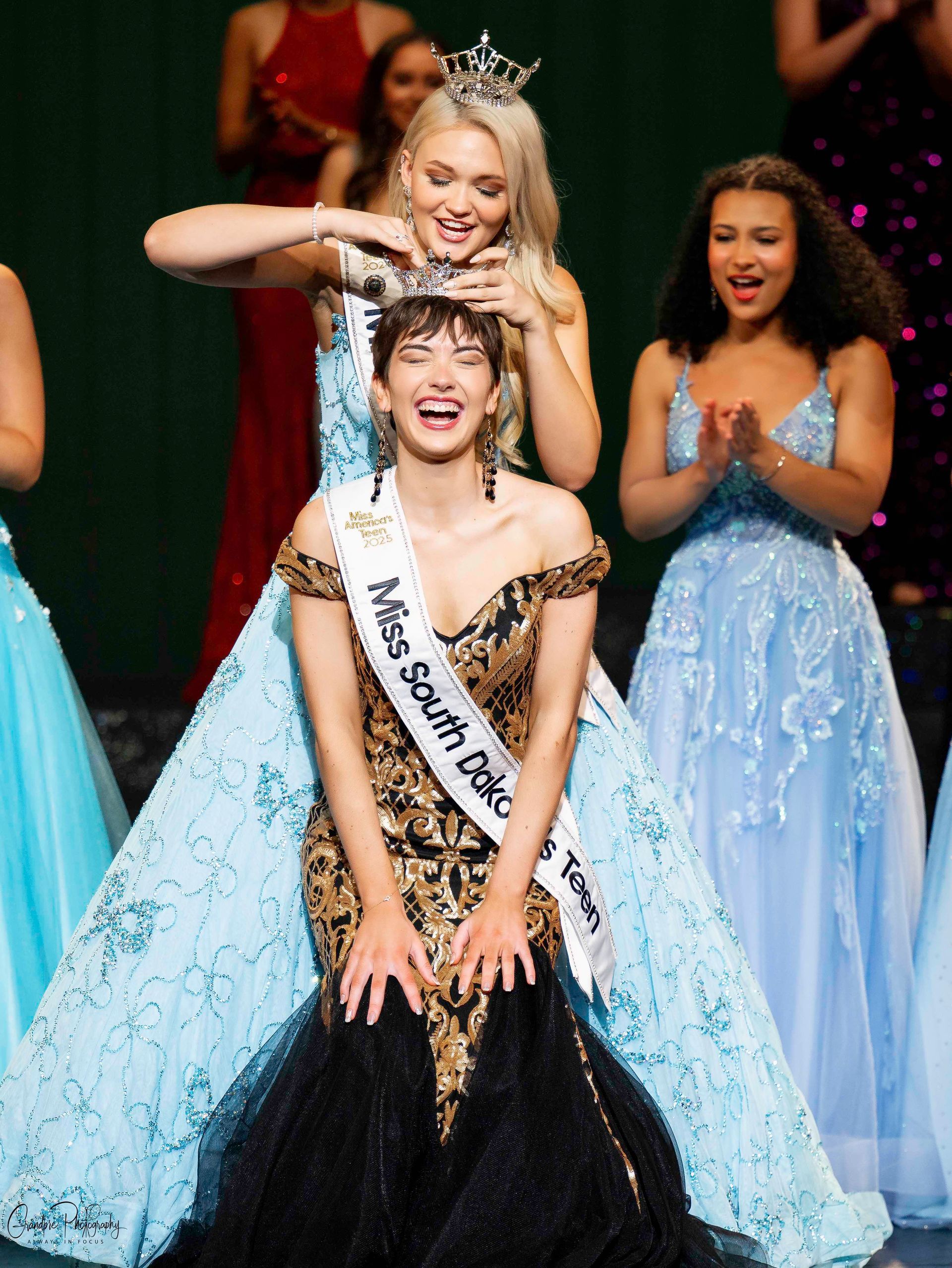 Taya Ritterbush Crowned Miss South Dakota's Teen 2025
